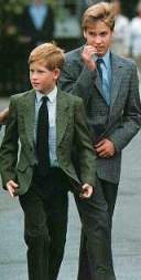 Książę William ze swoim młodszym bratem Harrym